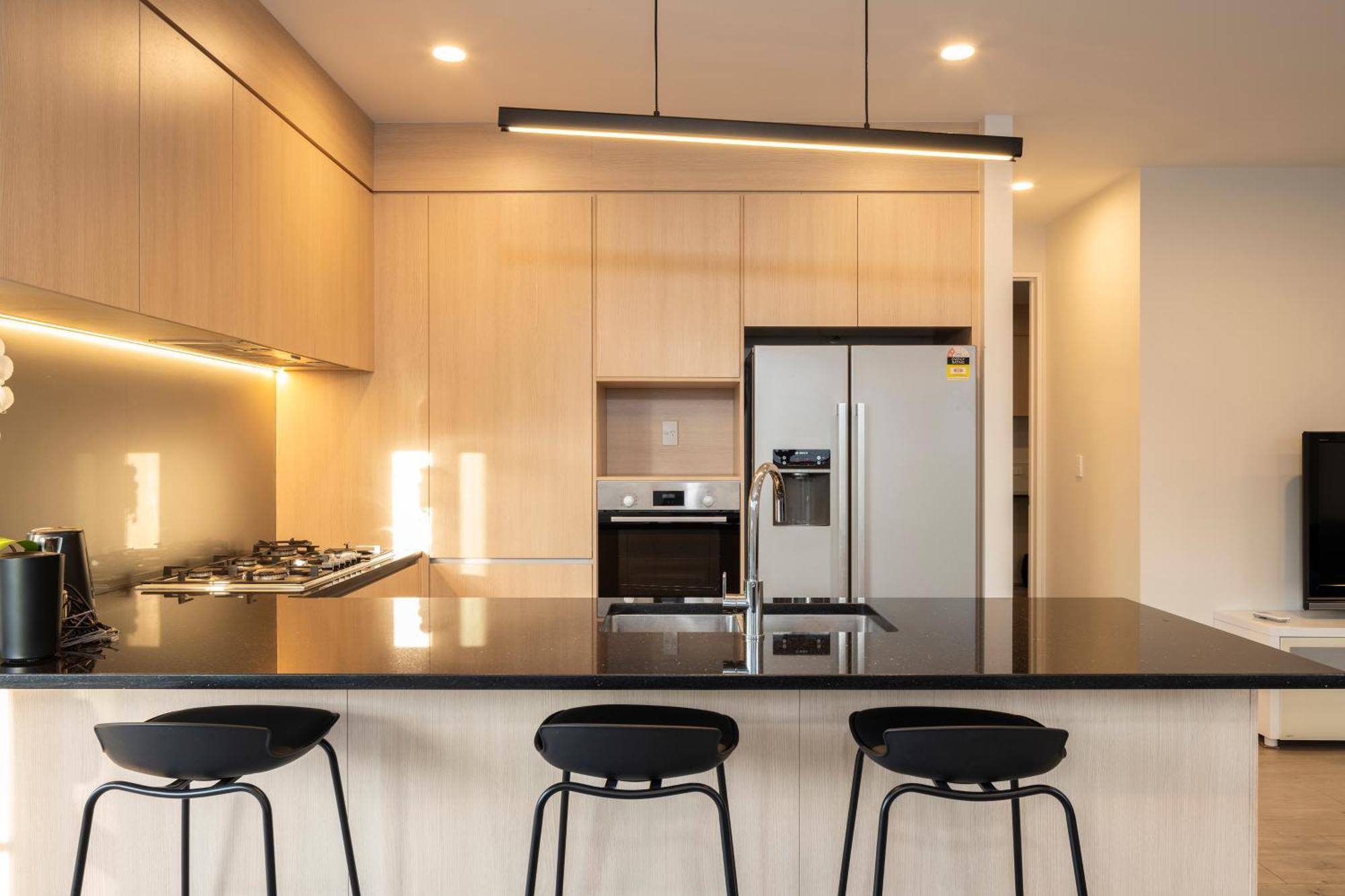 Modern Immaculate Residence In Mount Wellington Auckland Exterior photo