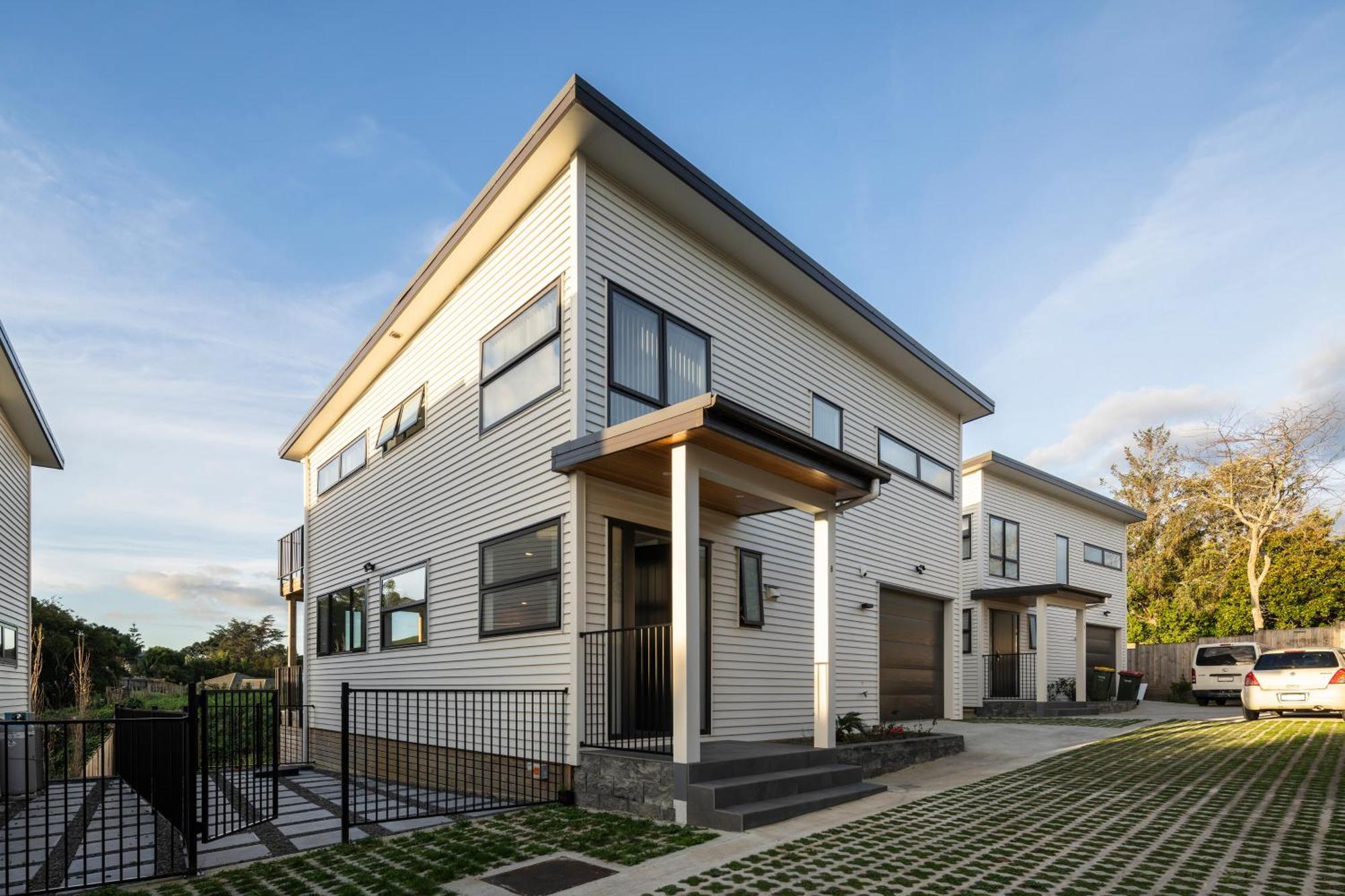 Modern Immaculate Residence In Mount Wellington Auckland Exterior photo